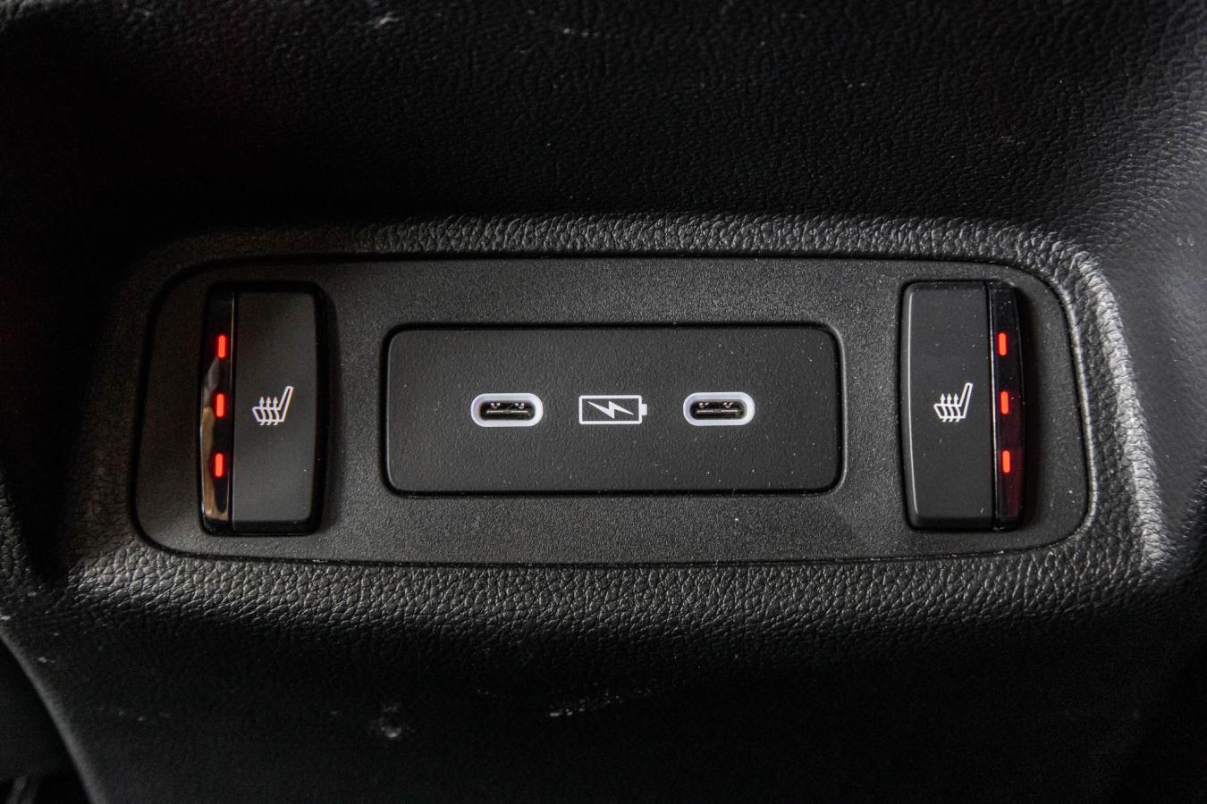 2025 Acura RDX - Image 34