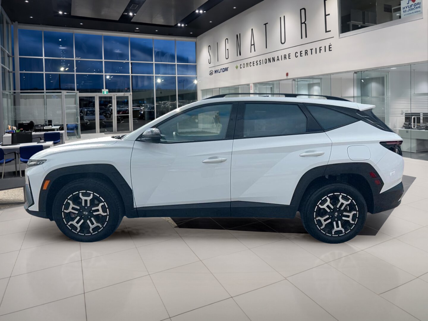 2025 Hyundai Tucson - Image 8
