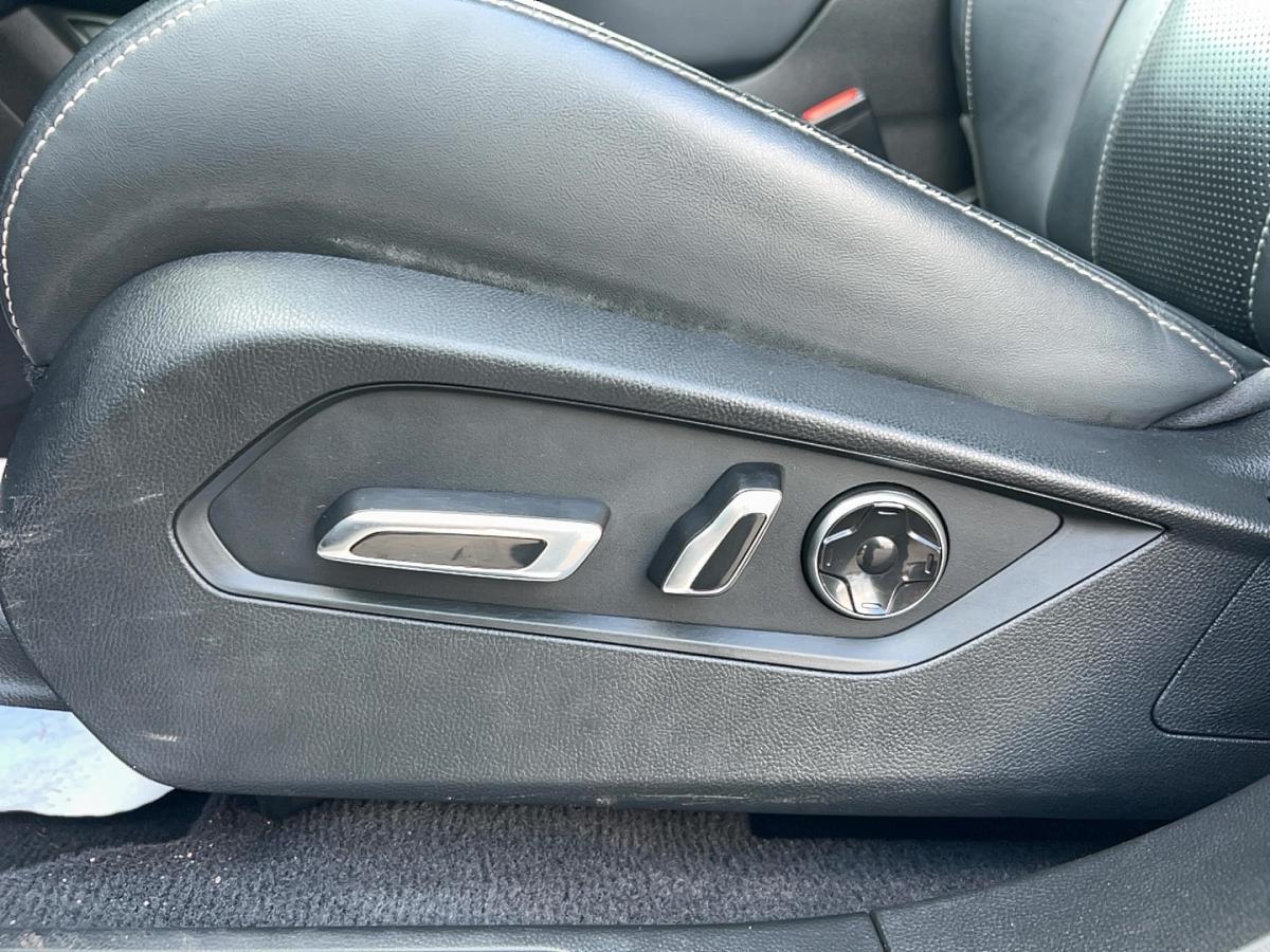 2021 Acura RDX - Image 13