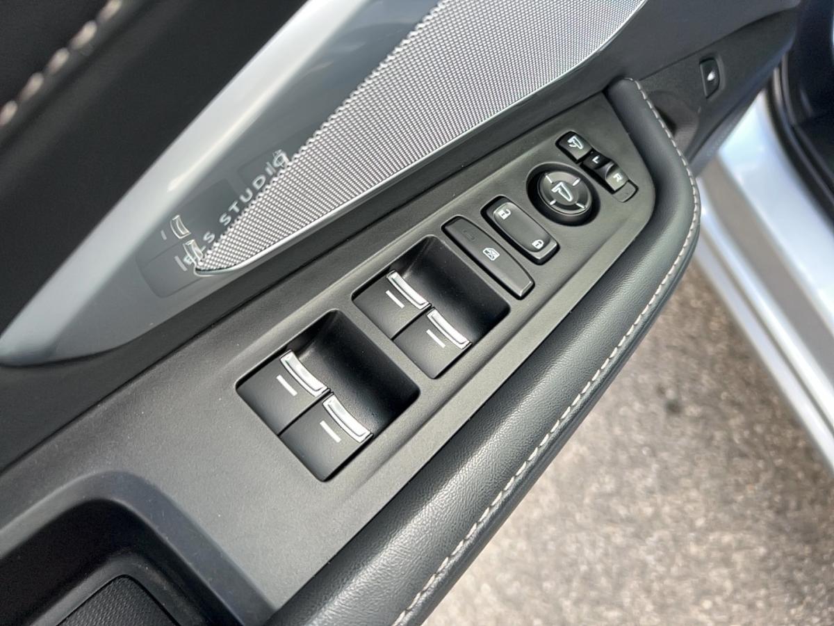 2021 Acura RDX - Image 15