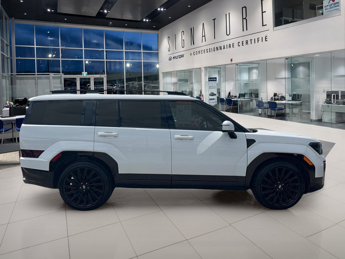 2024 Hyundai Santa Fe - Image 4