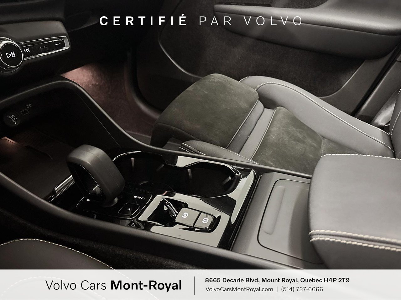 2023 Volvo XC40 - Image 14