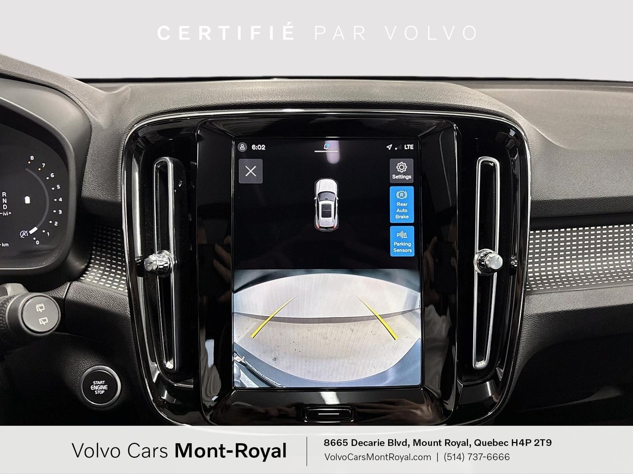 2023 Volvo XC40 - Image 16