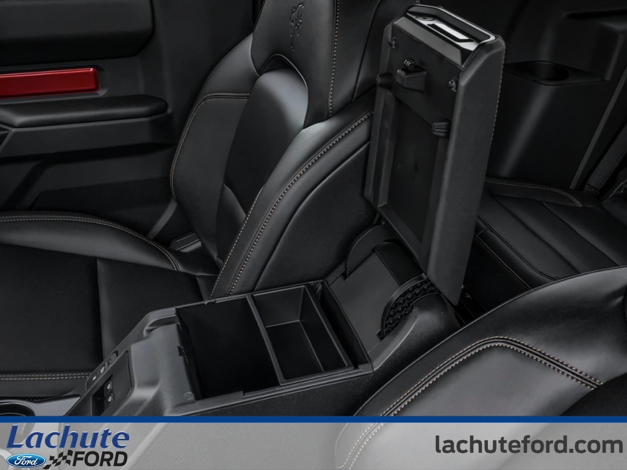 2026 Ford Bronco - Image 7