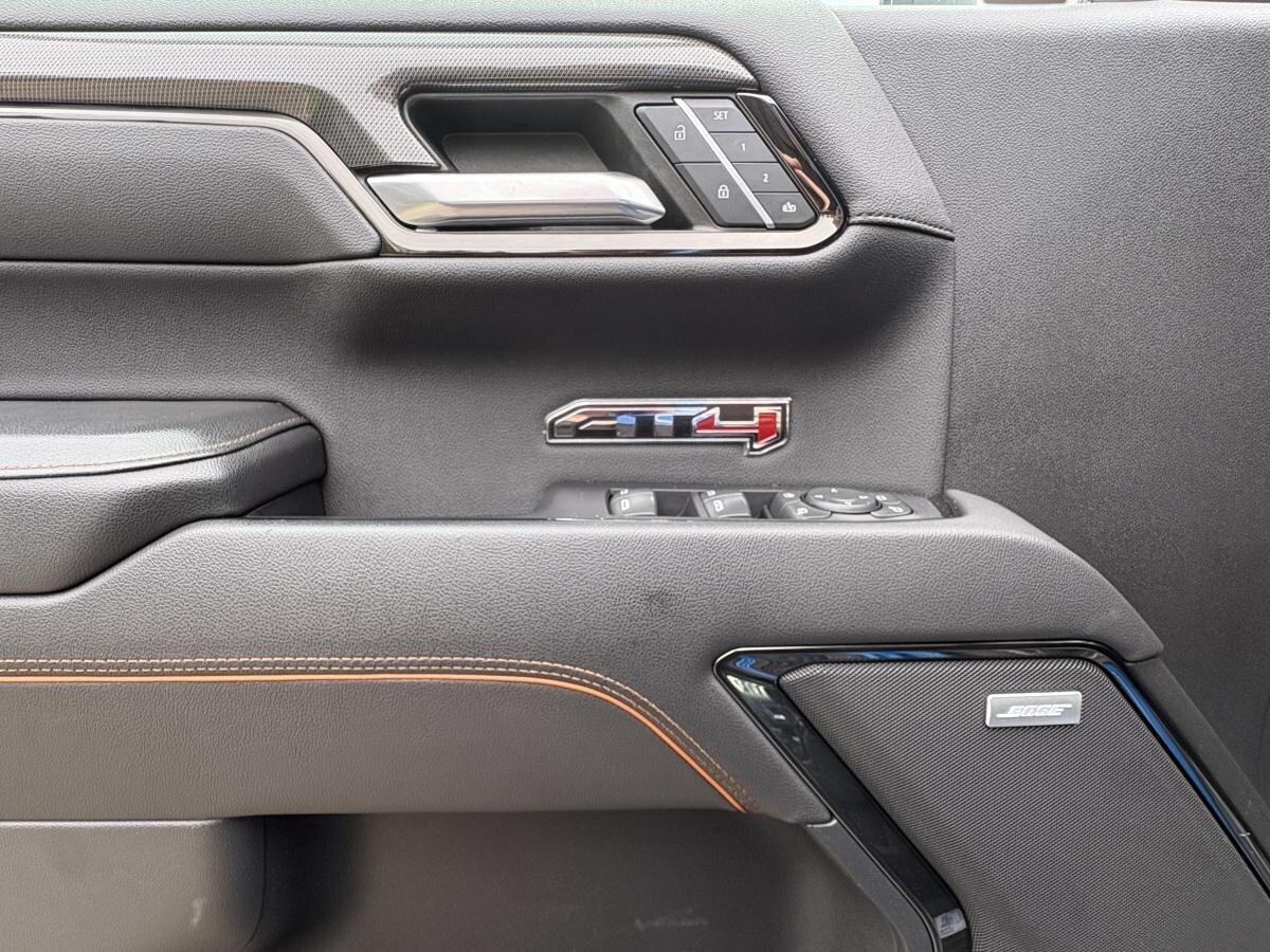 2022 GMC Sierra 1500 - Image 24