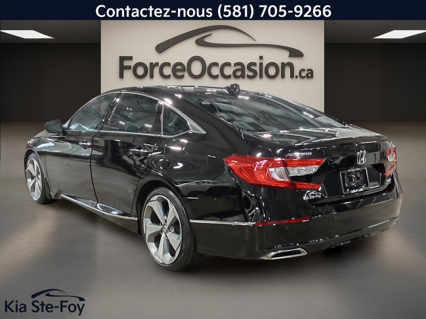 2018 Honda Accord Sedan - Image 2