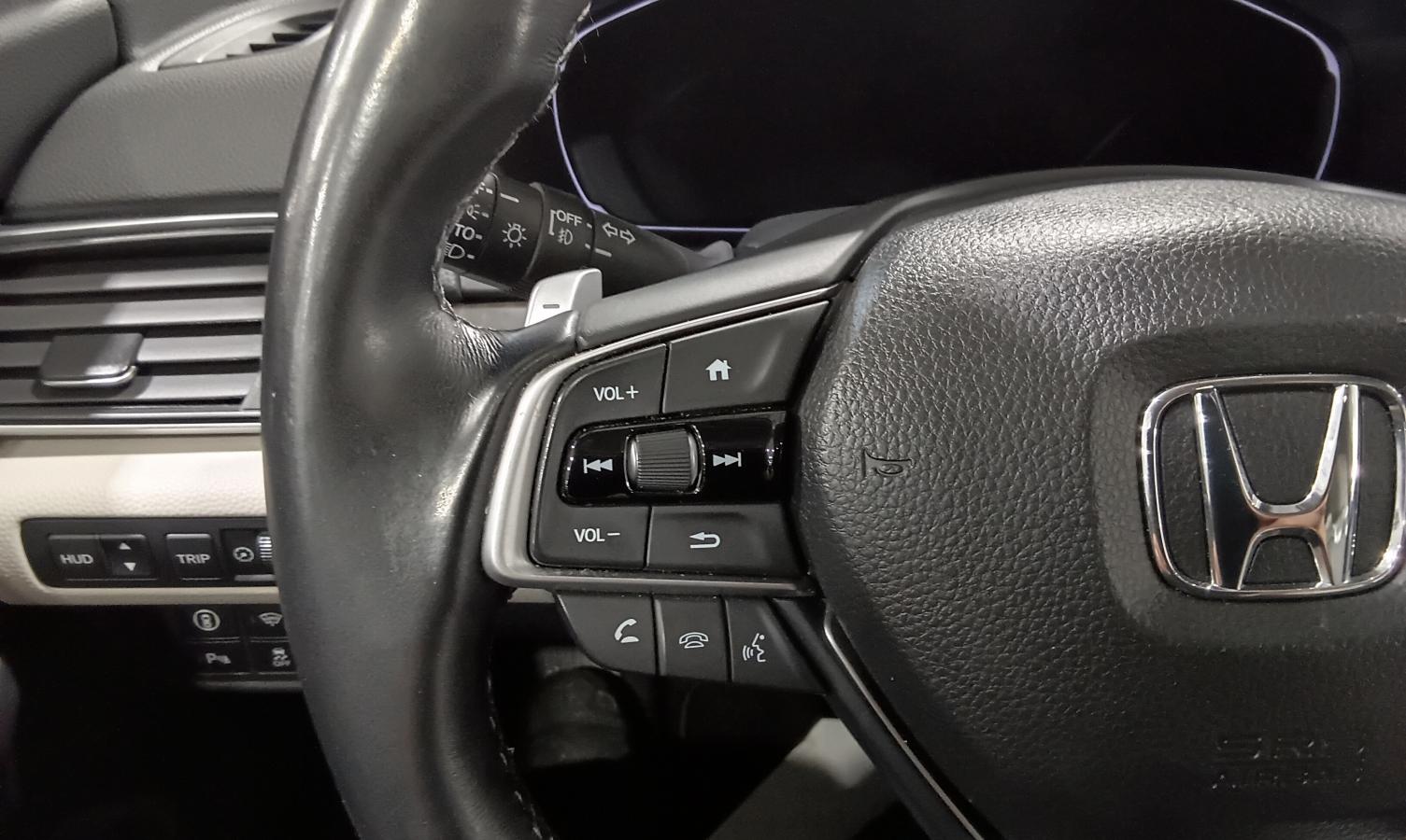 2018 Honda Accord Sedan - Image 35