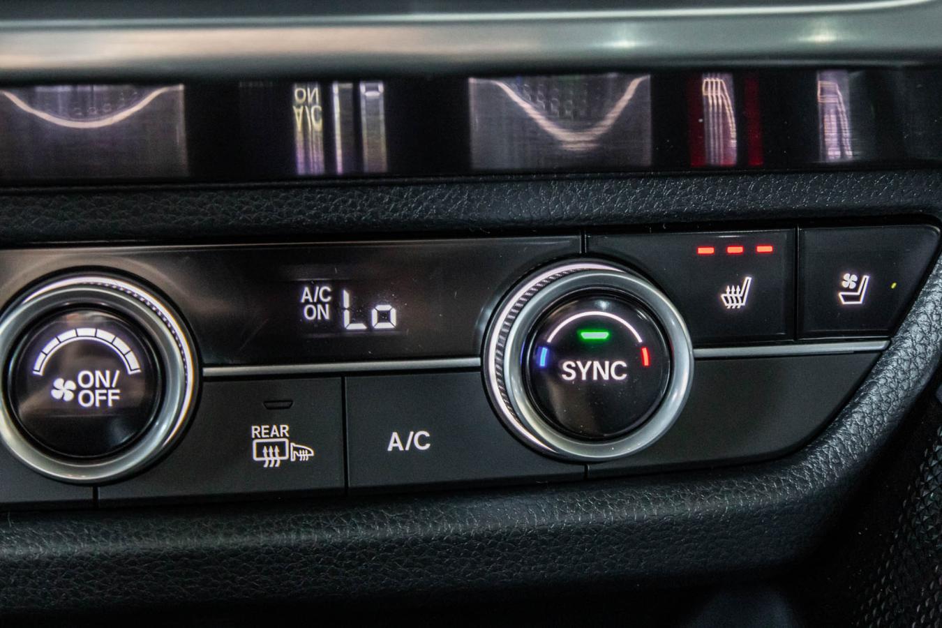 2026 Acura ADX - Image 25