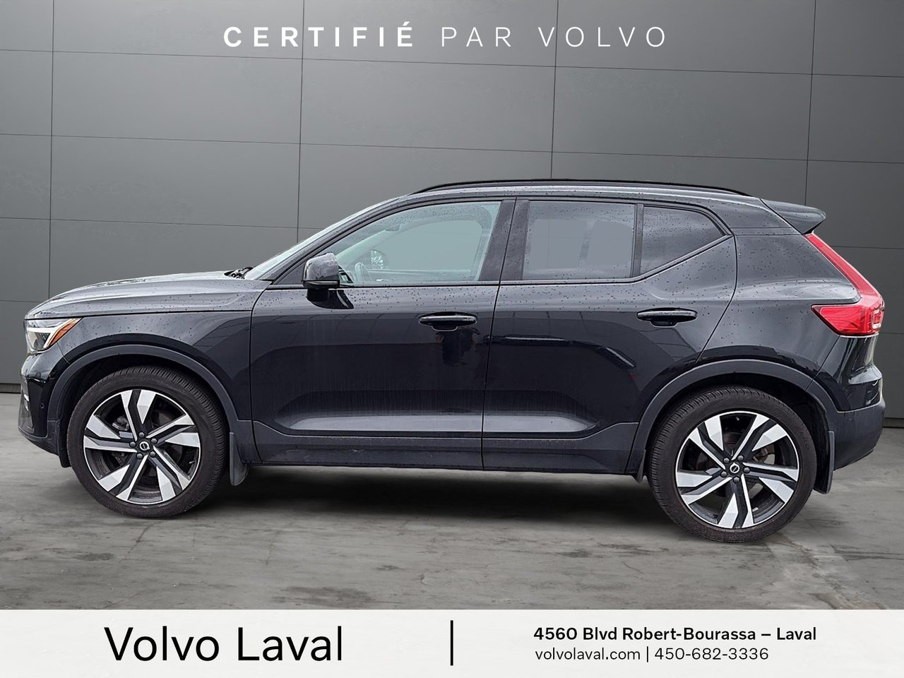2025 Volvo XC40 - Image 5
