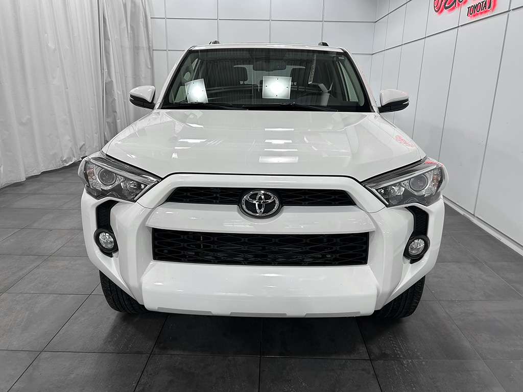 2019 Toyota 4Runner - Image 2