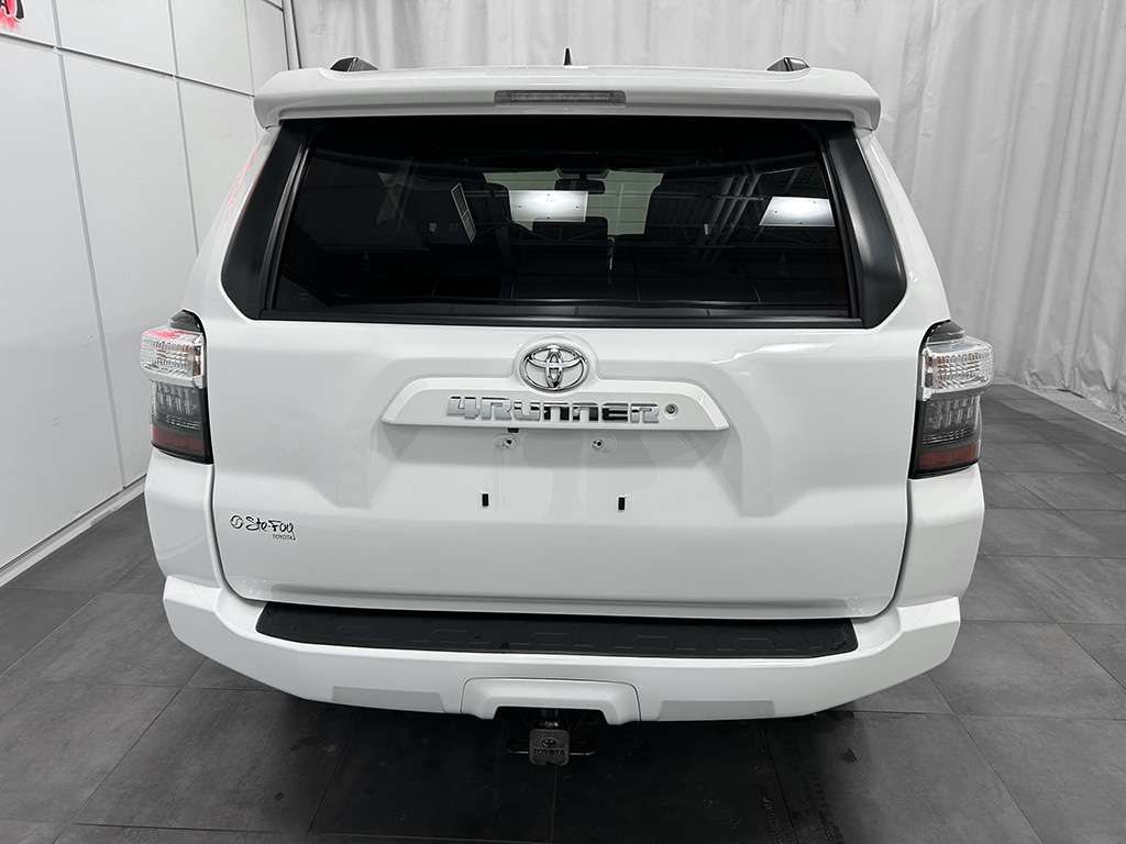 2019 Toyota 4Runner - Image 5