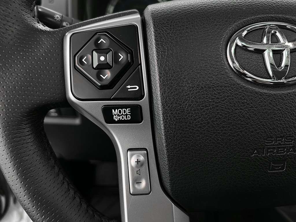 2019 Toyota 4Runner - Image 10