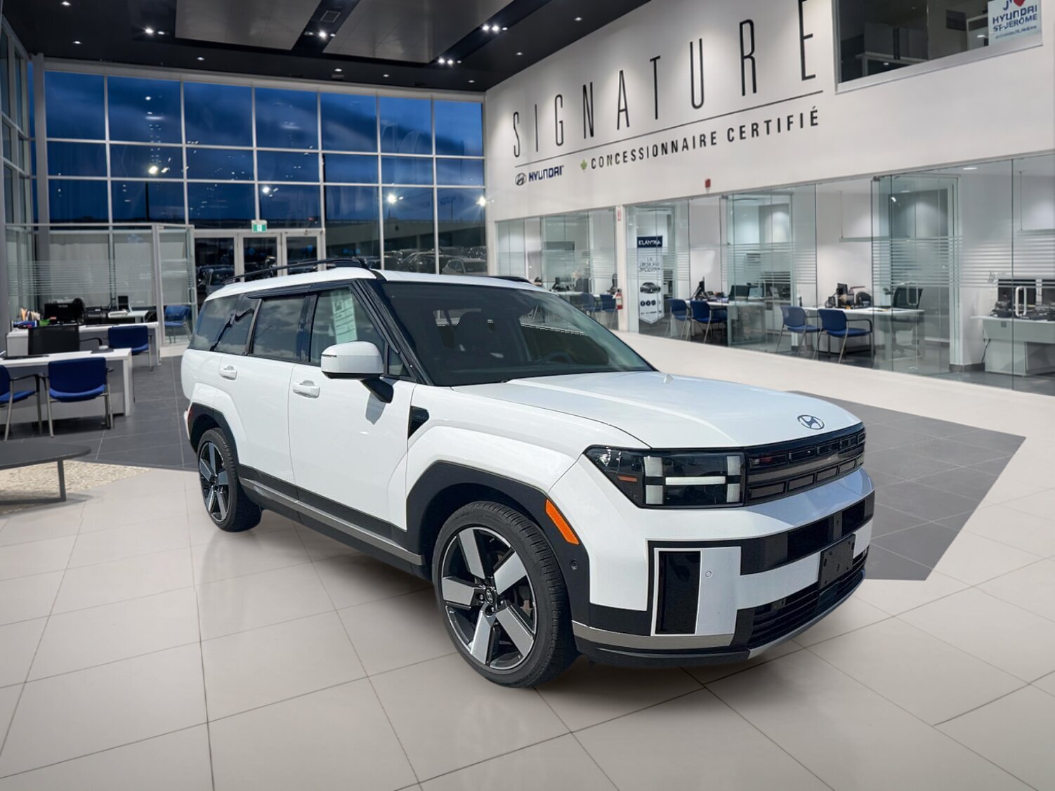 2024 Hyundai Santa Fe - Image 3