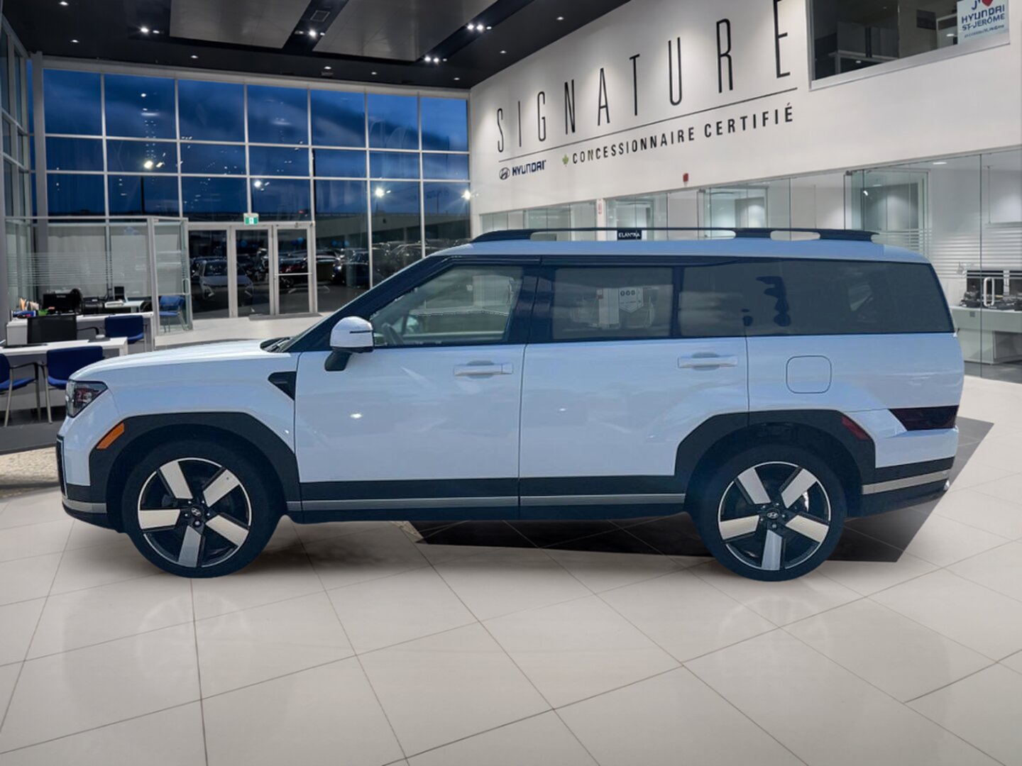 2024 Hyundai Santa Fe - Image 8