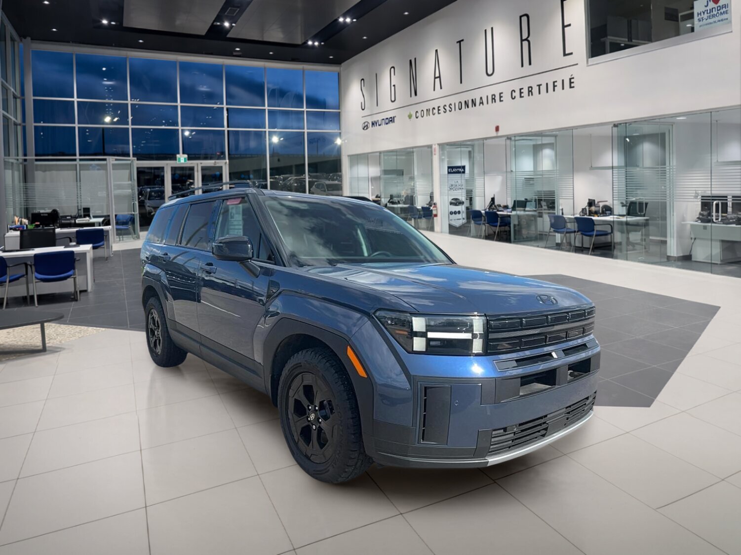 2025 Hyundai Santa Fe - Image 3