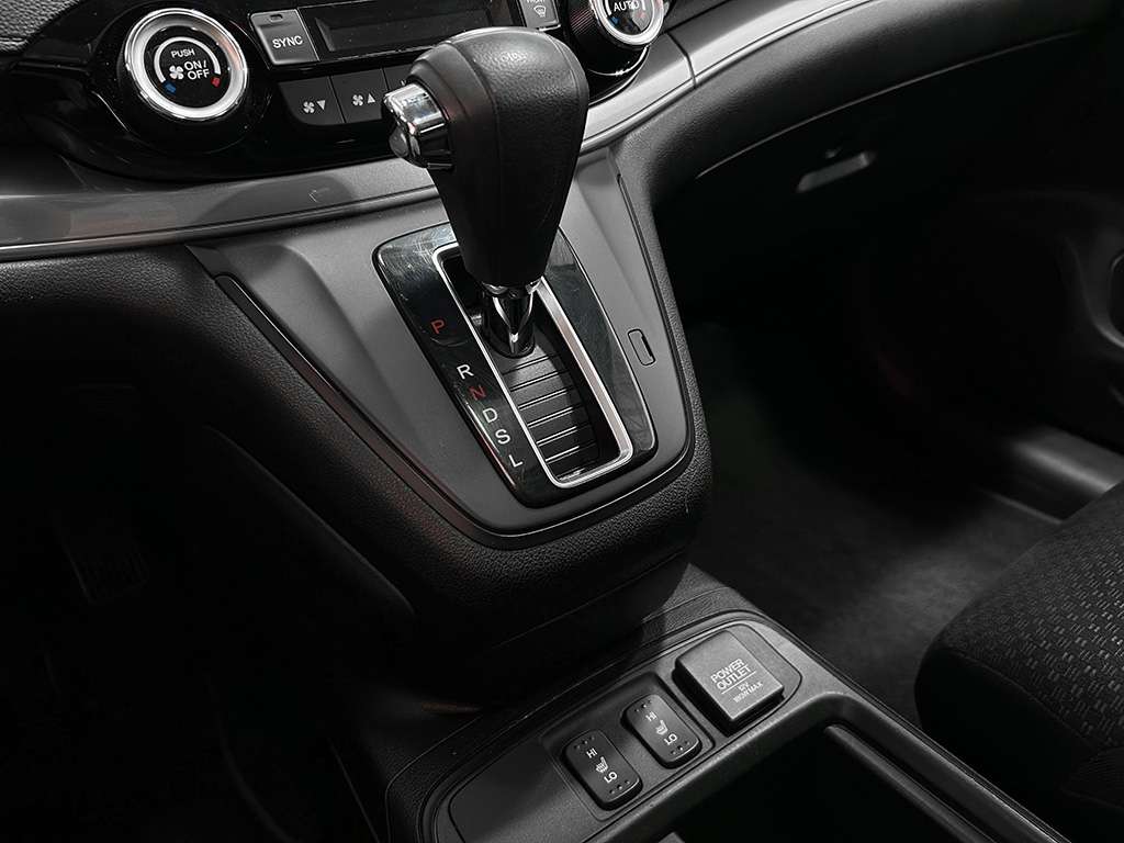 2015 Honda CR-V - Image 13