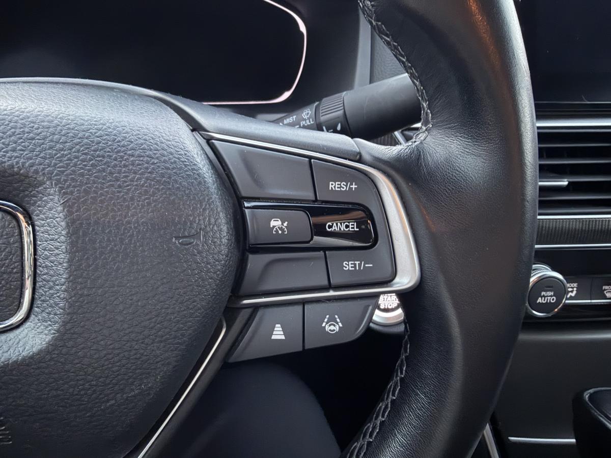 2021 Honda Accord Sedan - Image 17