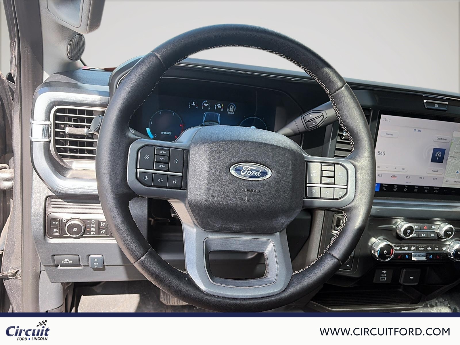 2025 Ford Super Duty F-250 SRW - Image 12