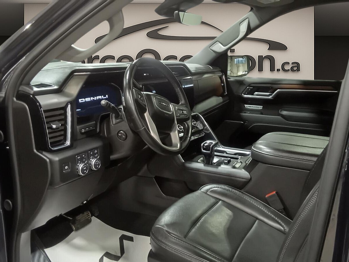 2025 GMC Sierra 1500 - Image 15