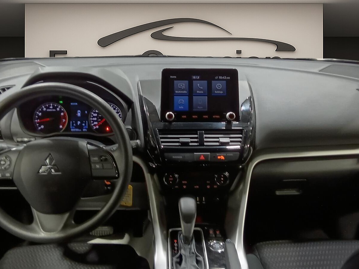 2022 Mitsubishi Eclipse Cross - Image 4