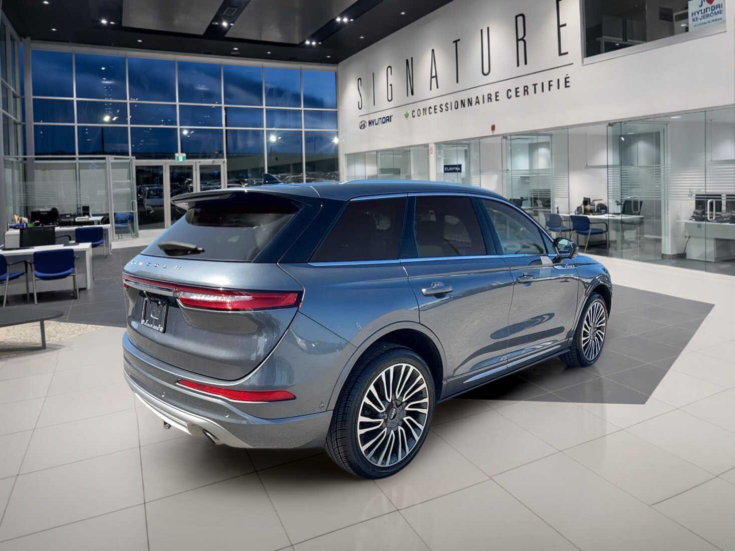 2021 Lincoln Corsair - Image 5