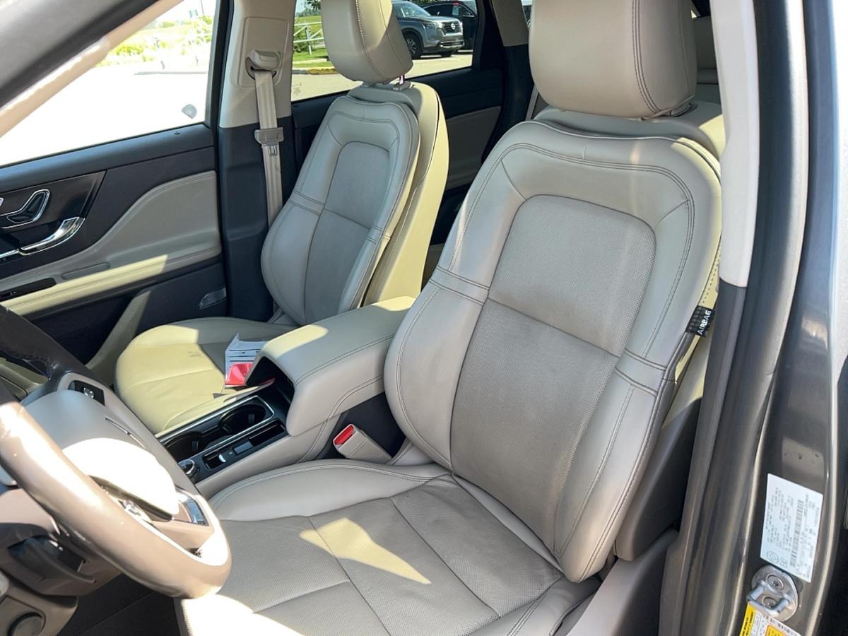 2021 Lincoln Corsair - Image 11