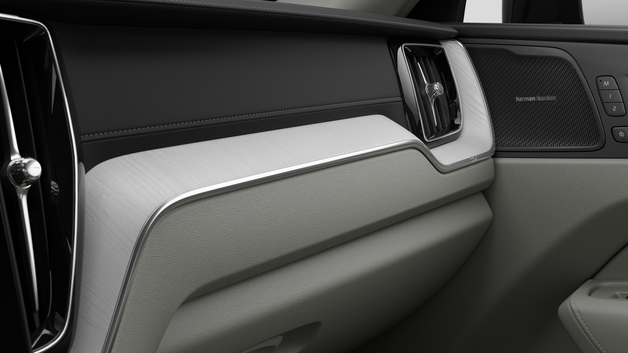 2027 Volvo XC60 Plug-in hybrid - Image 9