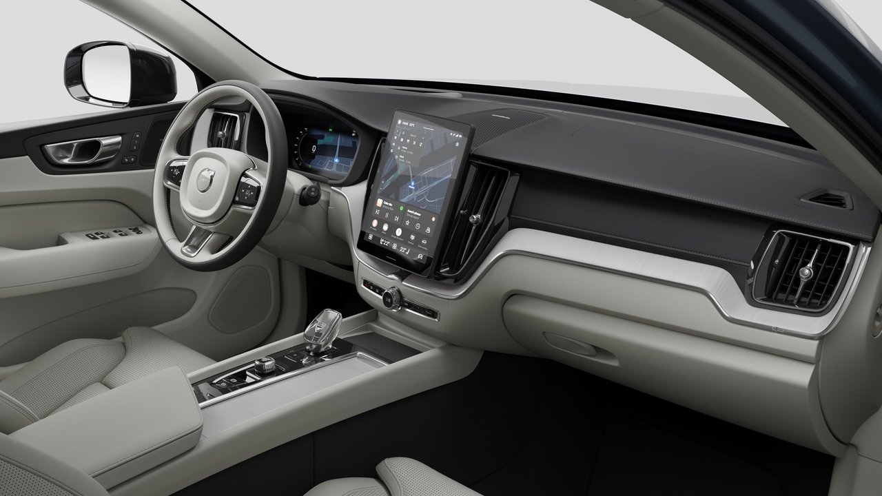 2027 Volvo XC60 Plug-in hybrid - Image 10