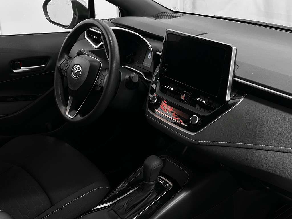 2024 Toyota Corolla - Image 19