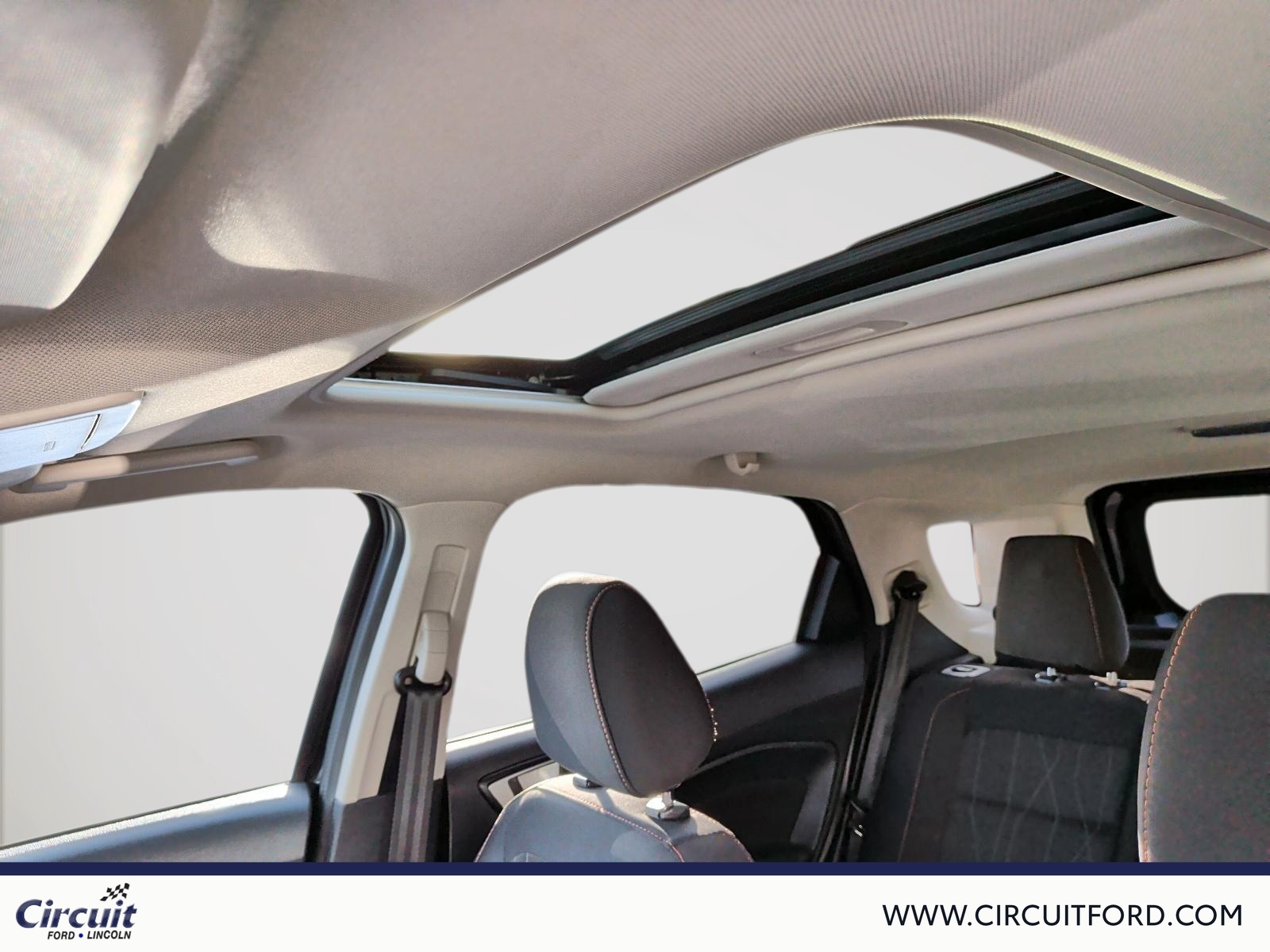 2022 Ford EcoSport - Image 17