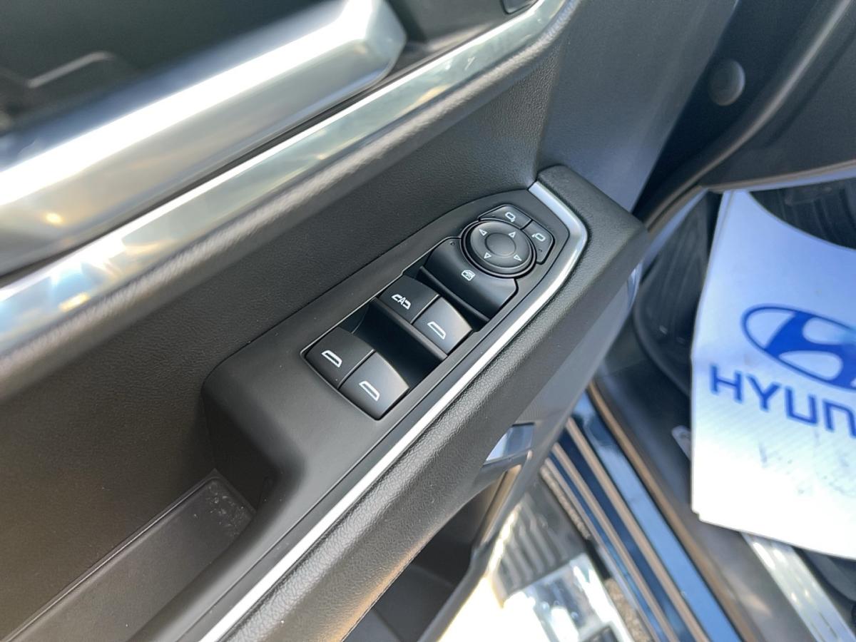 2023 GMC Sierra 1500 - Image 15