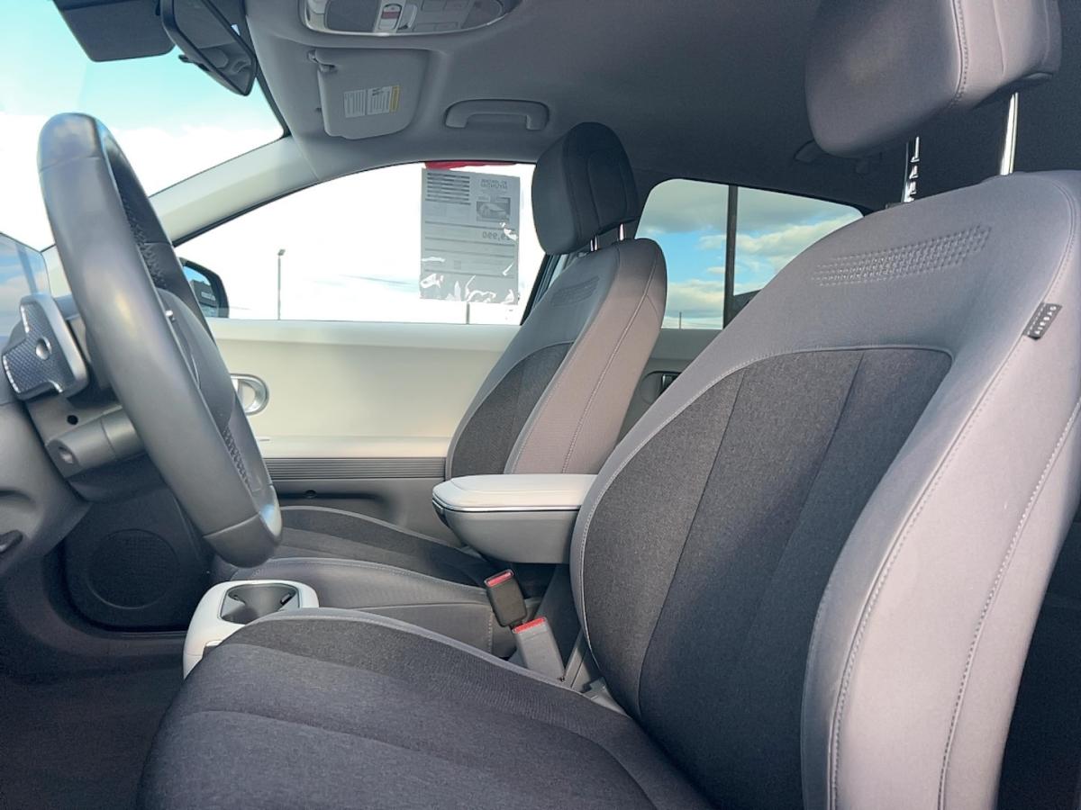 2023 Hyundai IONIQ 5 - Image 12