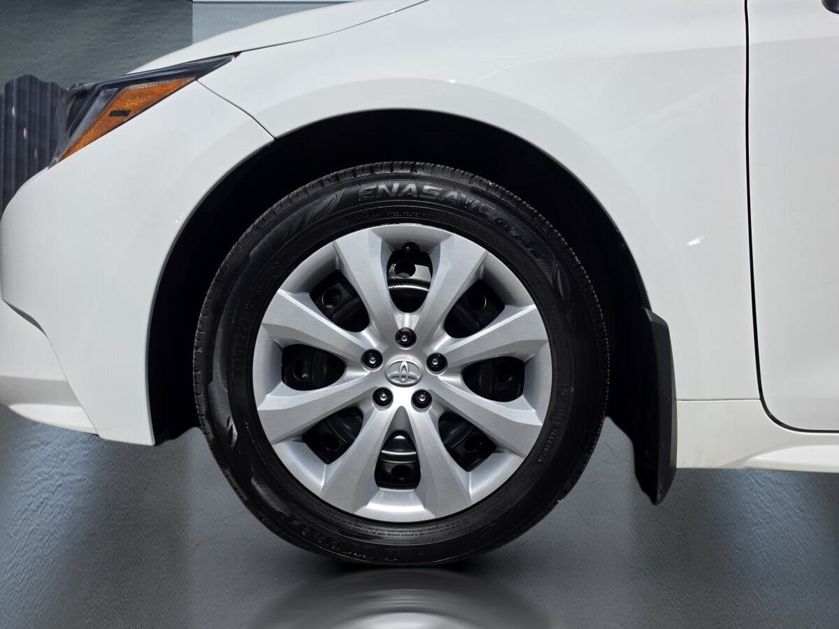 2023 Toyota Corolla - Image 6