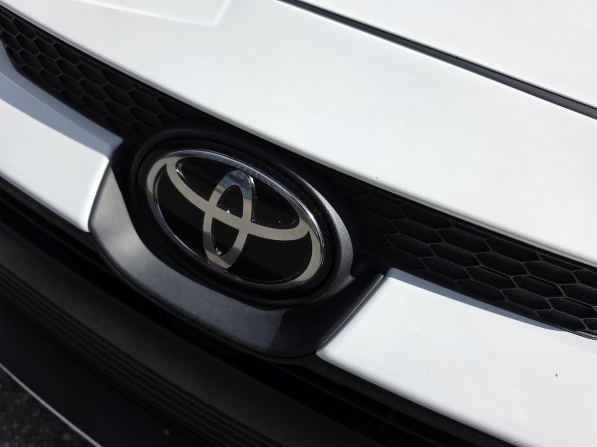 2023 Toyota Corolla - Image 10