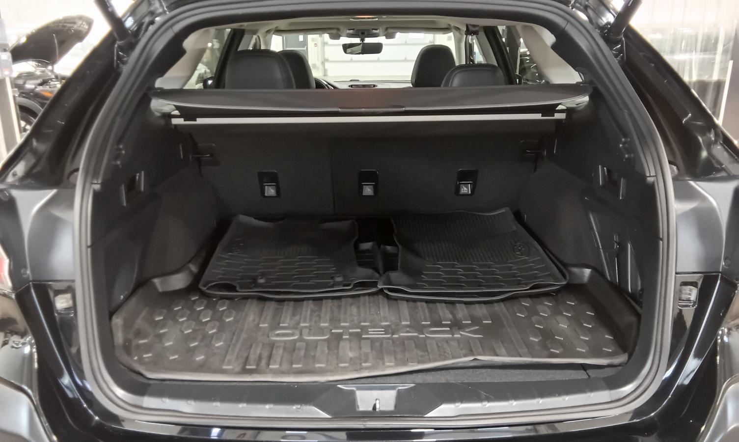 2022 Subaru Outback - Image 8