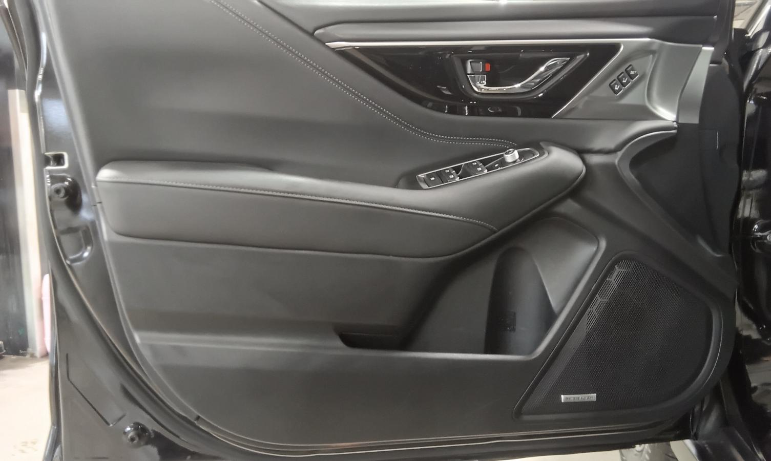 2022 Subaru Outback - Image 13