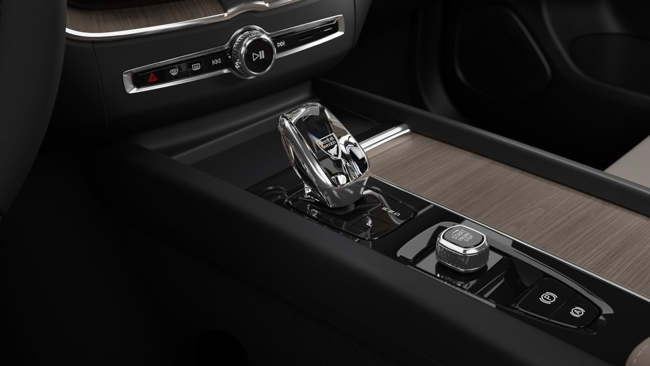 2027 Volvo XC60 - Image 11