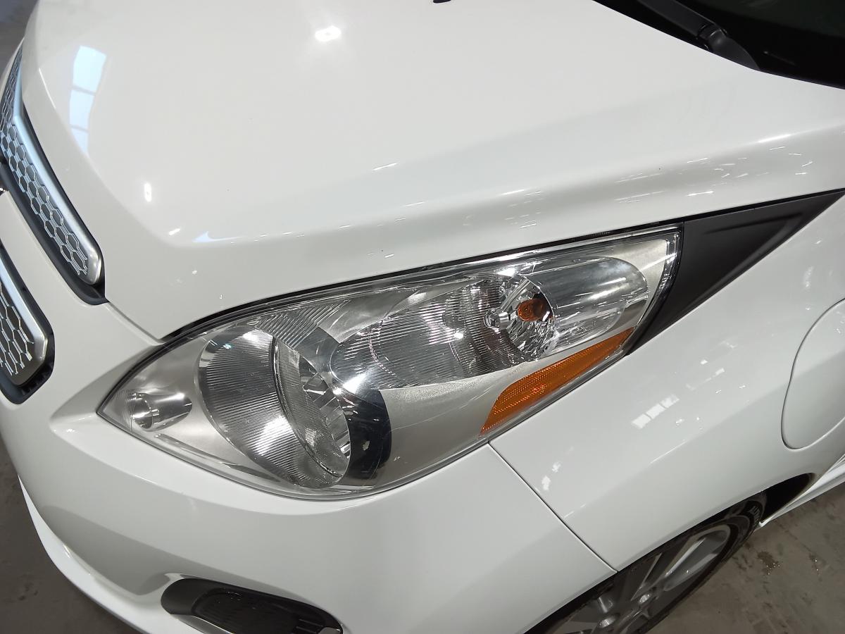 2016 Chevrolet Spark EV - Image 10