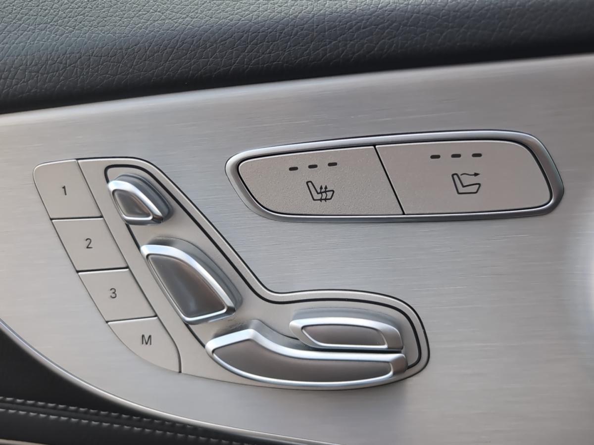 2023 Mercedes-Benz C 300 - Image 23