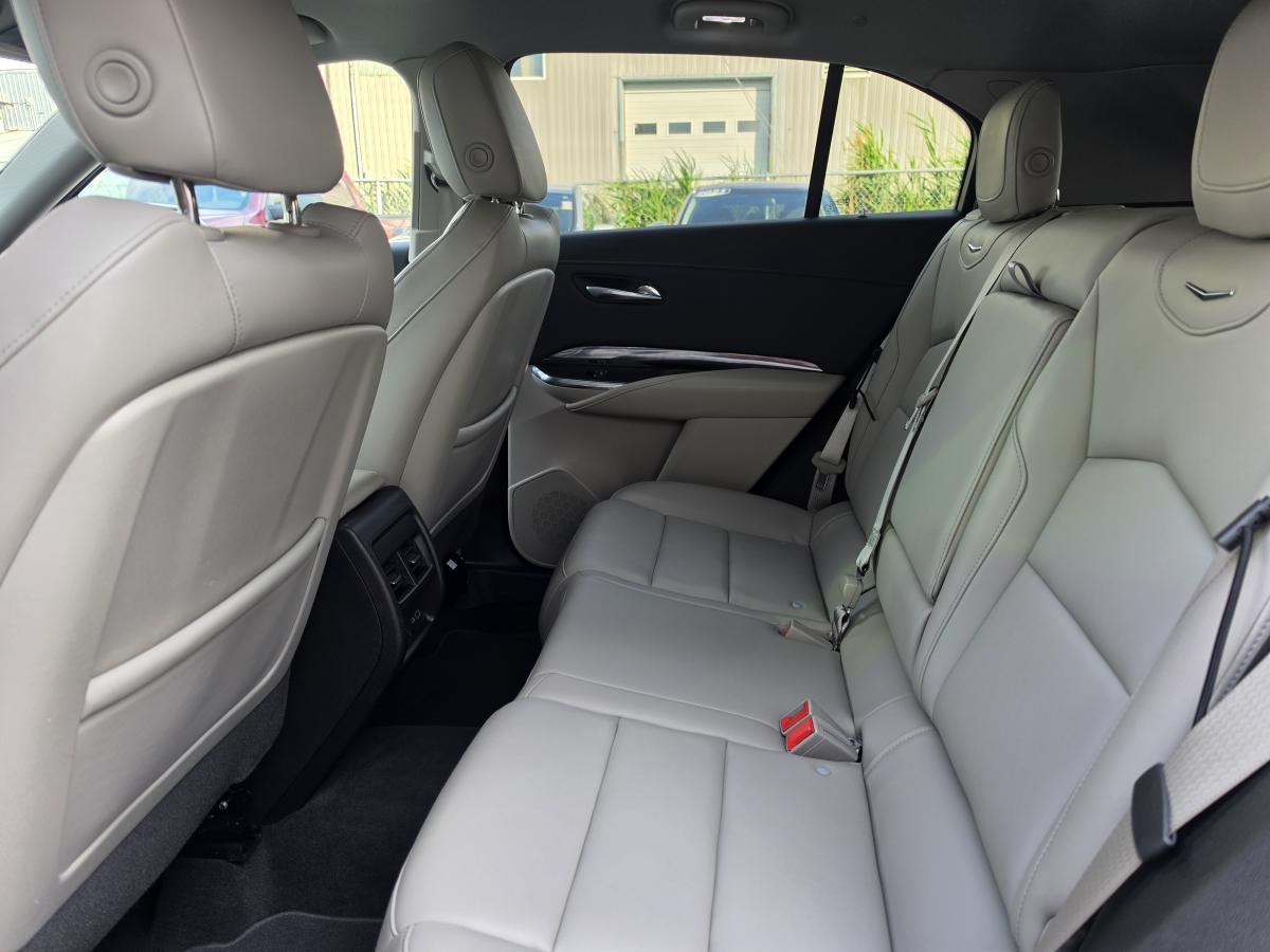 2019 Cadillac XT4 - Image 25
