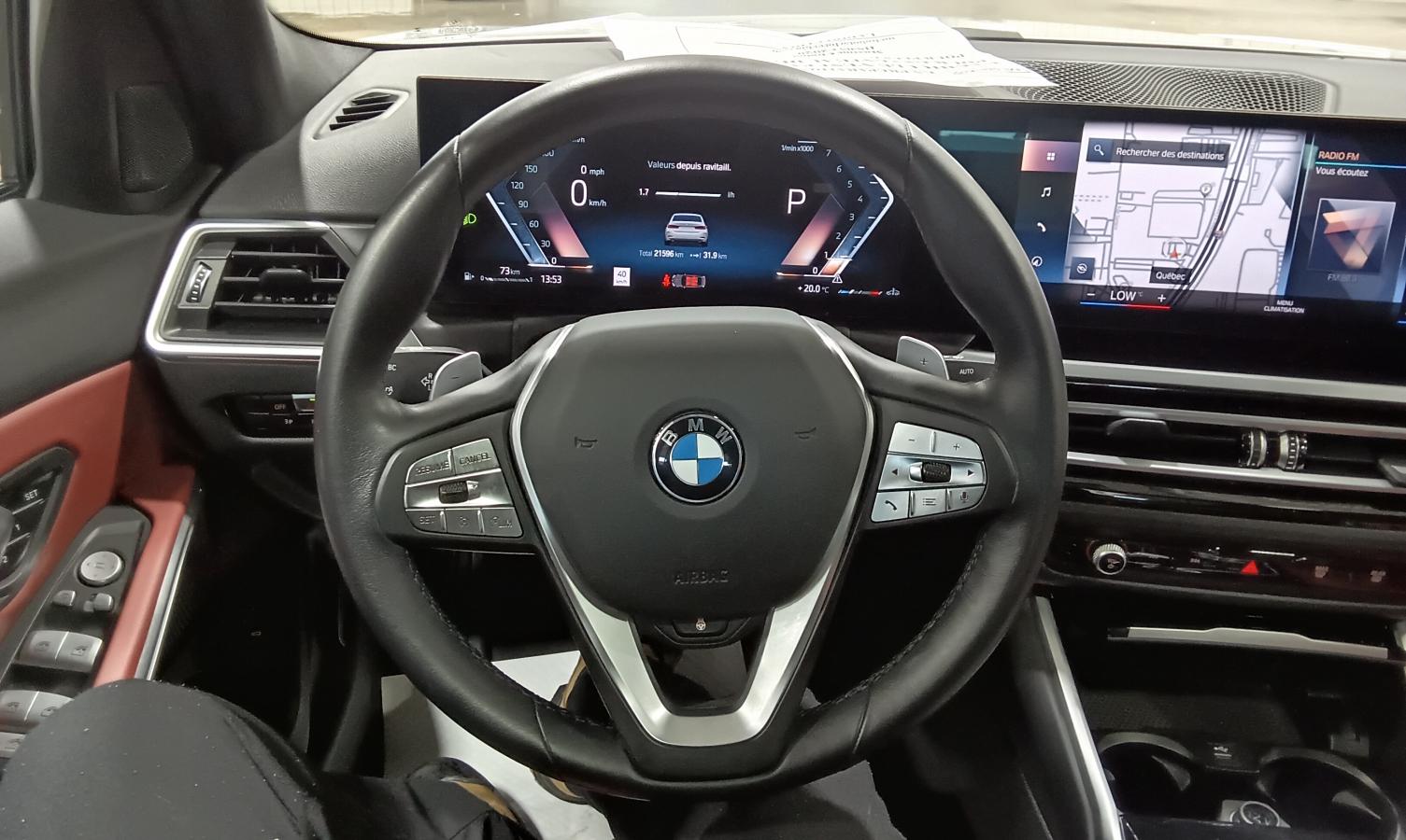 2023 BMW 330i - Image 15