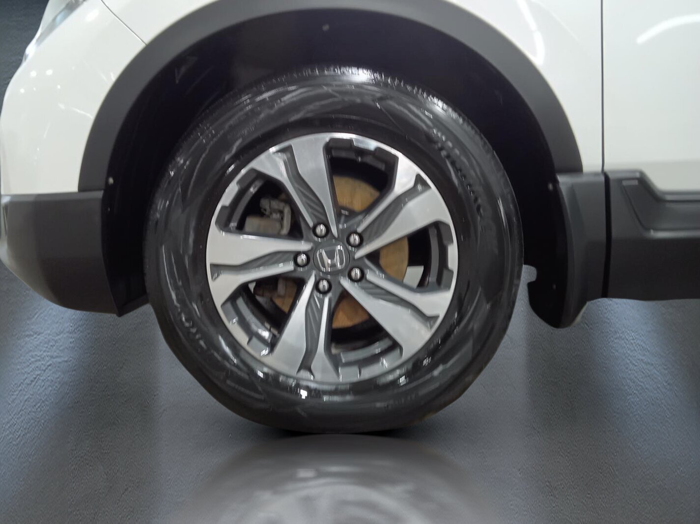2019 Honda CR-V - Image 6