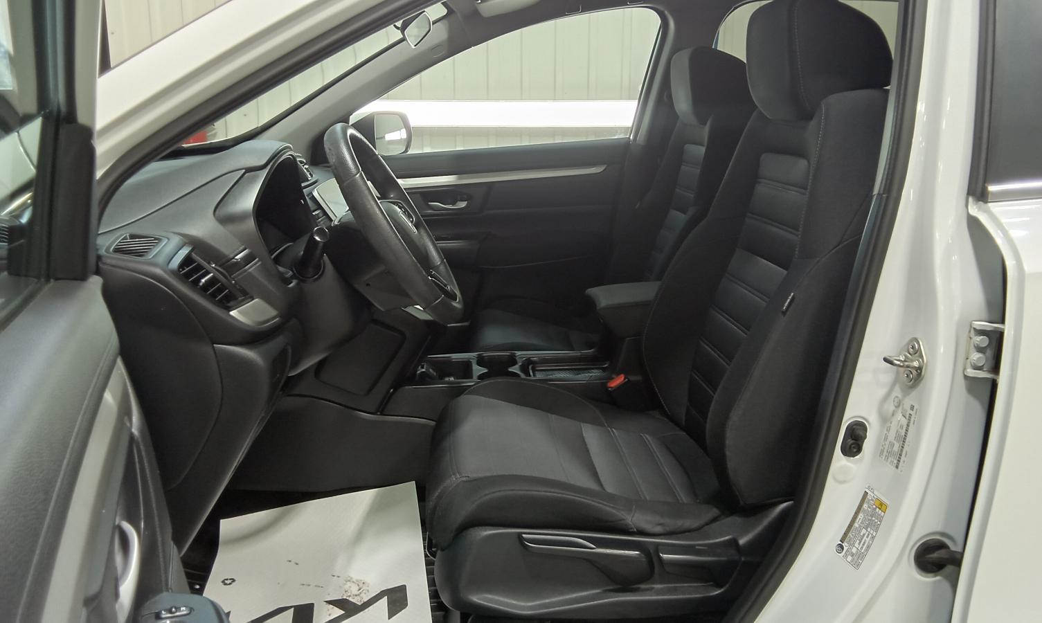 2019 Honda CR-V - Image 13