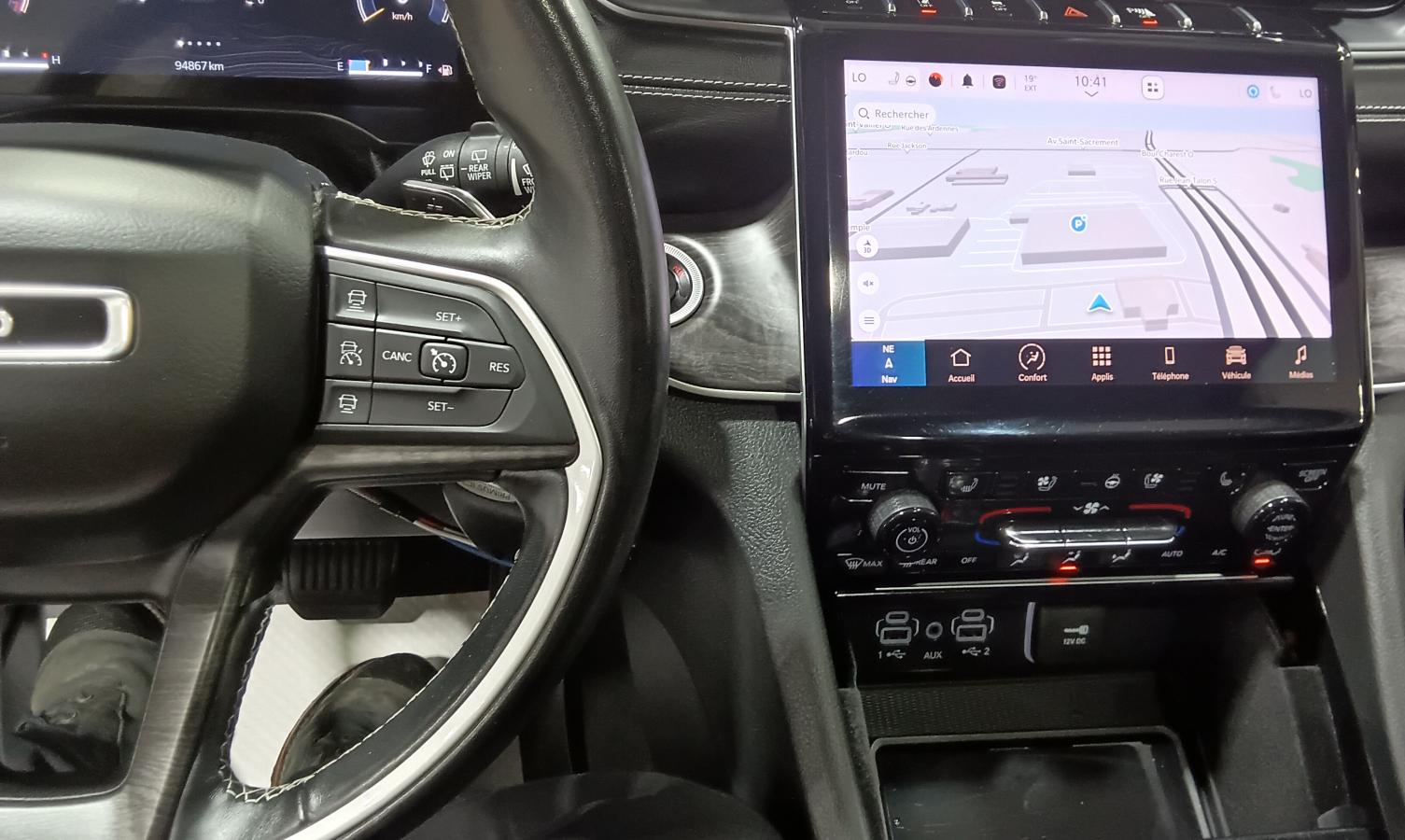 2021 Jeep Grand Cherokee L - Image 35