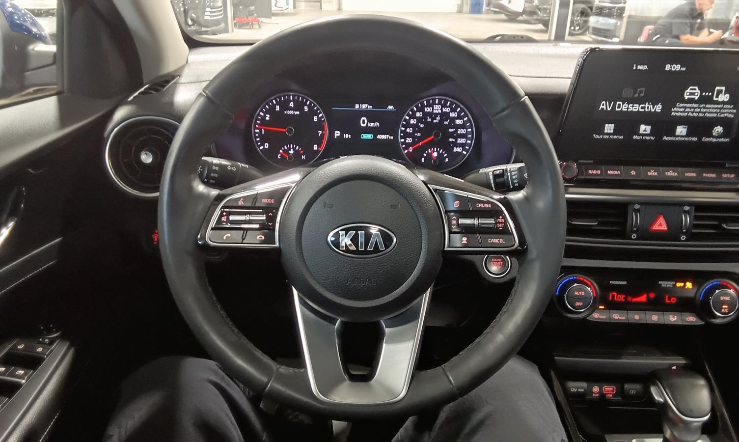 2019 Kia Forte - Image 11