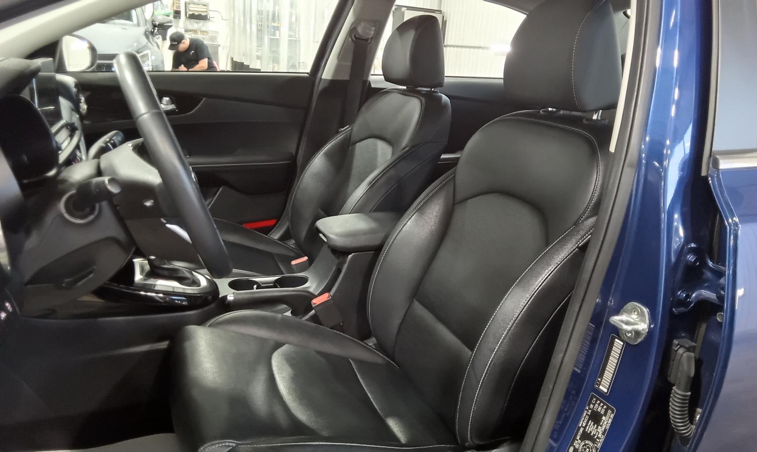 2019 Kia Forte - Image 16