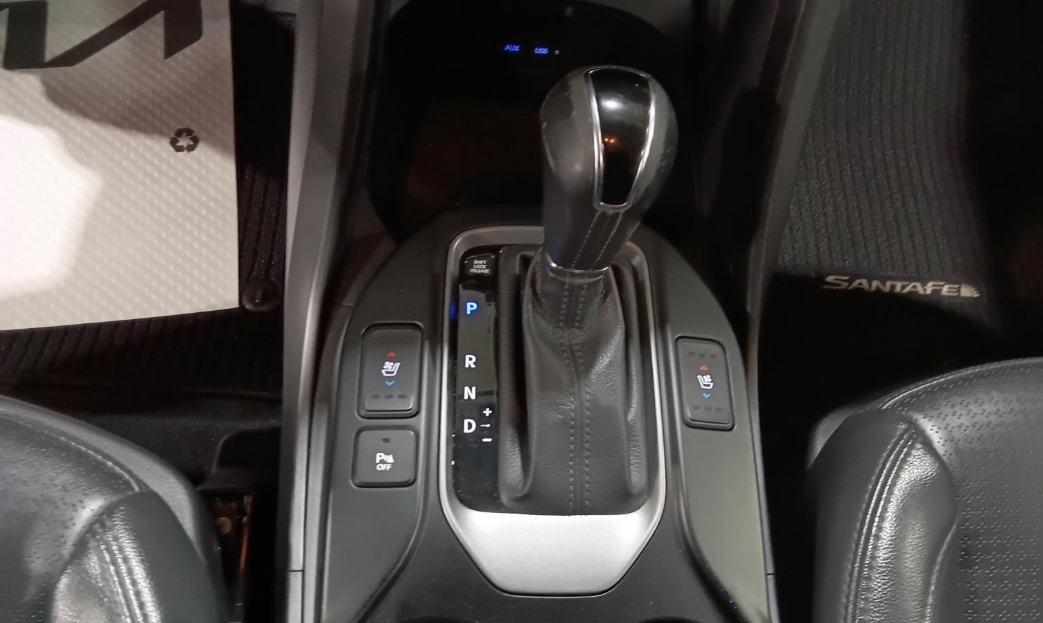2015 Hyundai Santa Fe Sport - Image 19