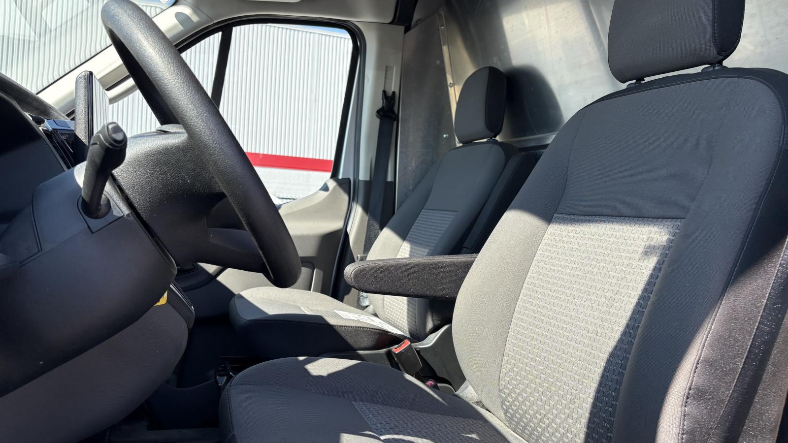 2024 Ford Transit - Image 10