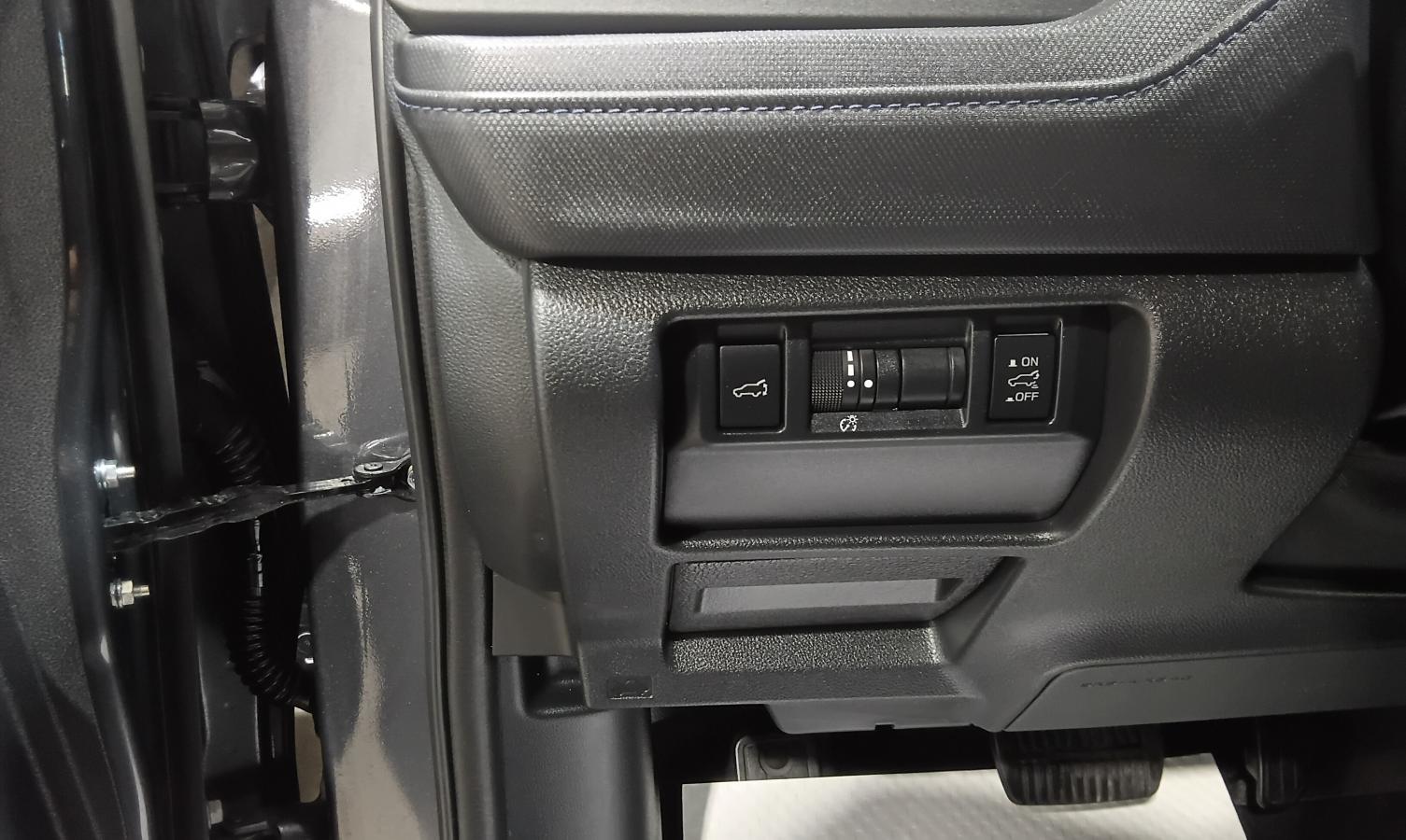 2026 Subaru Forester - Image 32