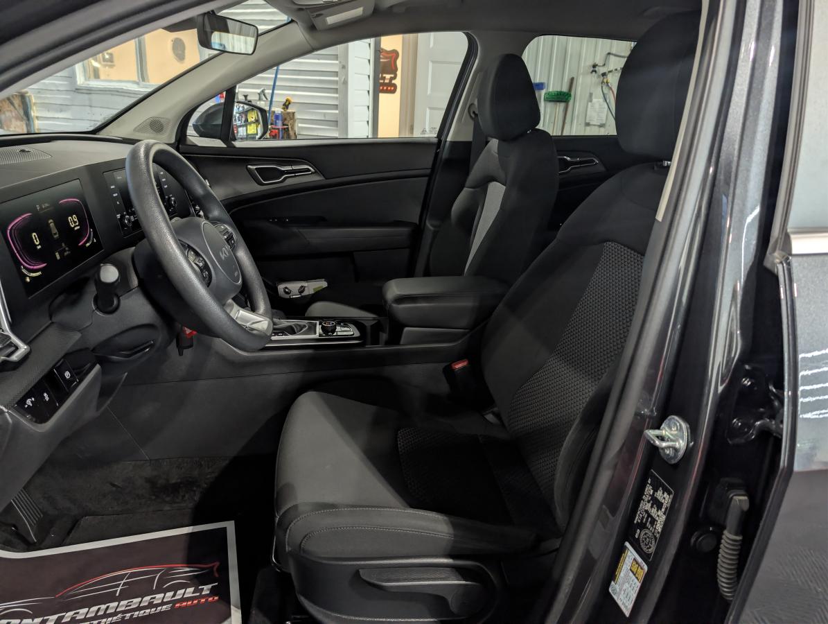 2024 Kia Sportage - Image 13